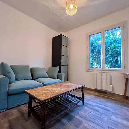 Haut De Apartmán Toulon